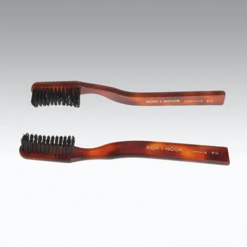 Koh-I-Noor Brosse à Dents Tortue en Poils Naturels 813